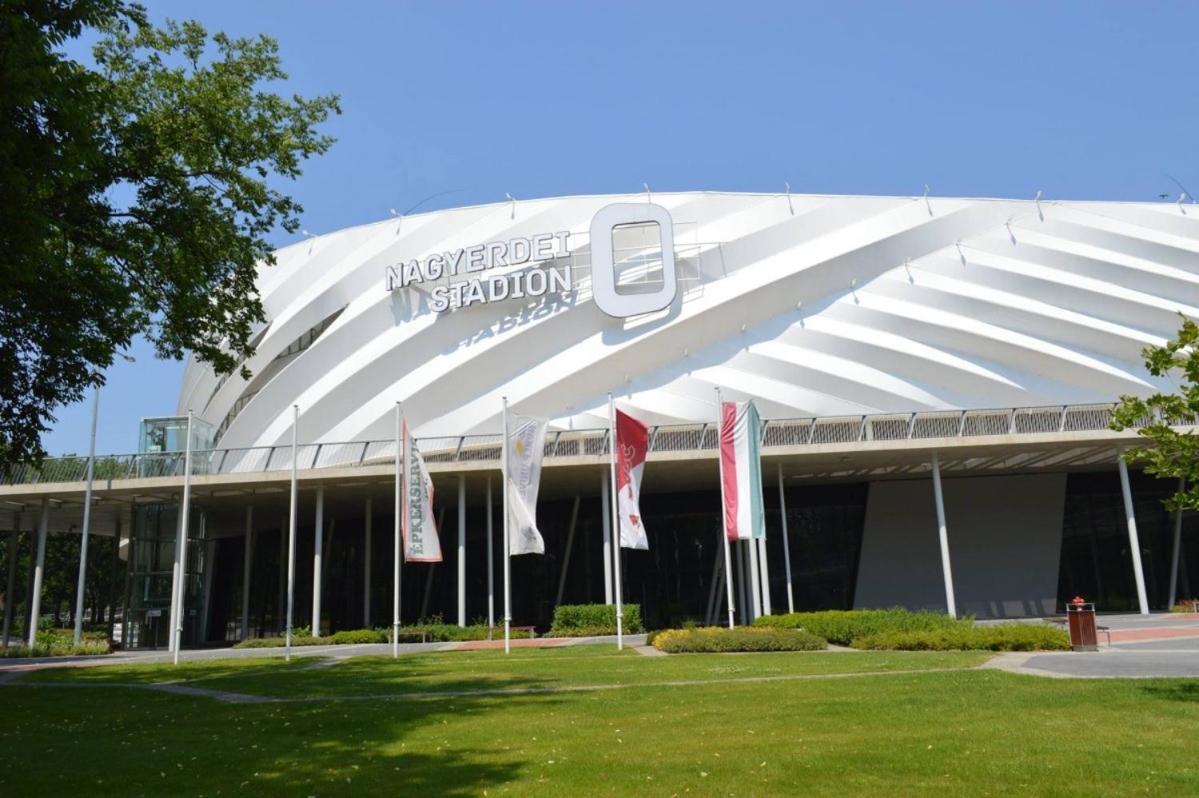 Sara Maganszallashely Debreţin Exterior foto